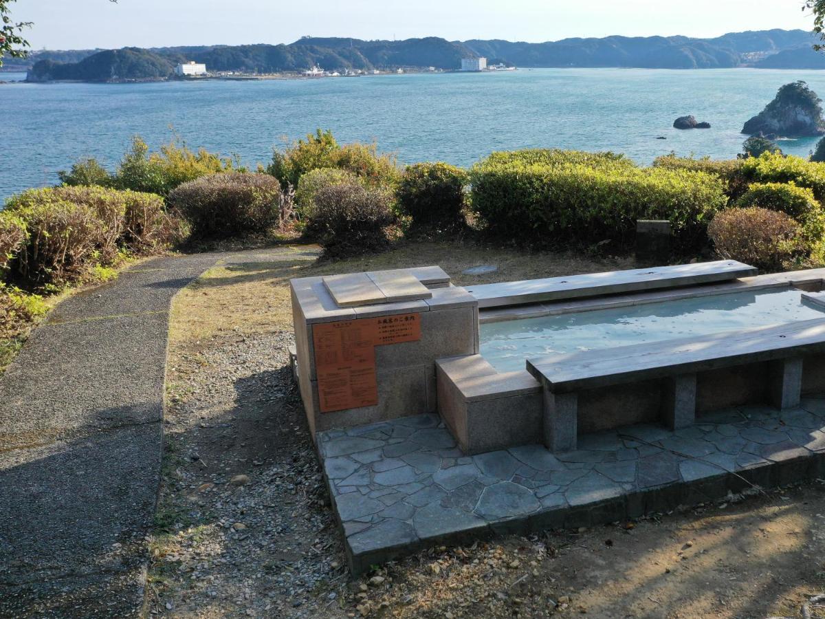 Kumano-bettei Nakanoshima Nachikatsuura Bagian luar foto